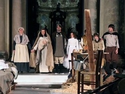 Quattromila in piazza Per il presepe che affascina
