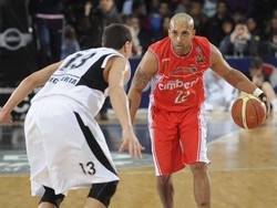 Basket, Cimberio nel buio Crolla anche a Caserta