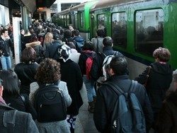 Pendolari su Milano Il treno batte l’auto