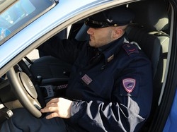 Rapina a due adolescenti In manette due stranieri