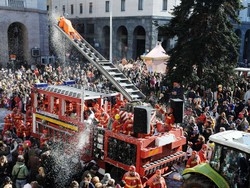 Carnevale, festa a Varese con 25mila persone
