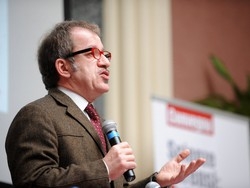 Maroni sul caso Reguzzoni: “Ci sono delle regole…”