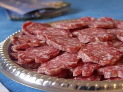 Va forte il salame “made in Varesotto”
