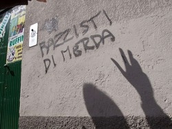 Busto, scritte ingiuriose sulla sede della Lega Nord