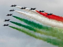 Weekend all’insegna degli alpini Con la sfilata le frecce tricolori