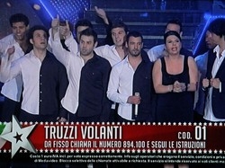 I Truzzi tornano a casa Niente vittoria, tanti fans
