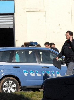 Assalto armato in farmacia Rapina alla comunale di Busto