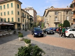 Varese, un po’ di coraggio: diamo le piazze ai pedoni