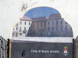 Ultimi rilievi al monumento Cos&igrave; Busto vede il centro