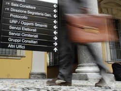 I burocrati d’oro di Varese Ecco i nomi e gli stipendi