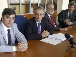 Cancelleria tra code e disagi Avvocati di Busto in rivolta