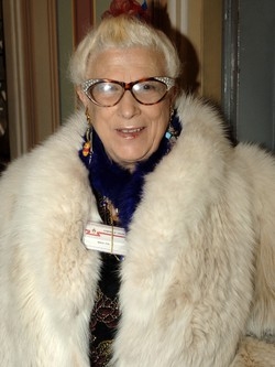 Varese, Maria Pia Riolo &egrave; la Velona pi&ugrave; simpatica