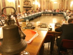 Paperoni e paperini in aula Ecco i redditi dei politici