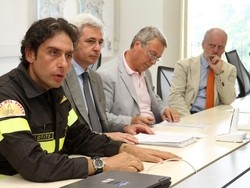 Basta uno squillo al numero 112 E arrivano gli acchiappa-calabroni
