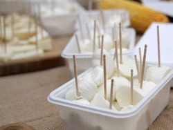 Formaggio “made in Varese” Ma la mucca vive all’estero