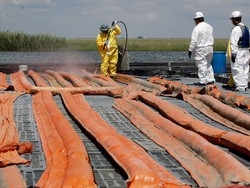 Marea nera, Bp sbugiardata: raccolto solo il 60% del greggio