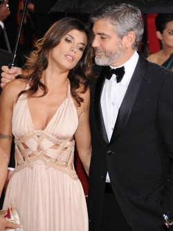 Clooney-Canalis: nozze col giallo