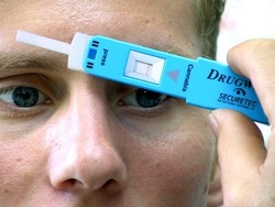 E’ giusto fare il test anti droga in tutte le scuole del Varesotto?