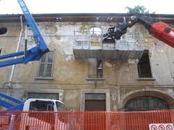 Busto, i primi cerotti allo storico conventino