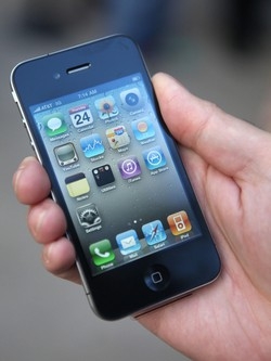 Medici inglesi pazzi per l’Iphone Il telefono batte lo stetoscopio