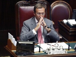 Fini: se la casa &egrave; di Tulliani mi dimetto da Montecitorio