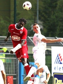Varese bello ma innocuo Il Frosinone lo castiga