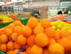 La spesa a Varese &egrave; un salasso Si salvano&nbsp;acqua, frutta e pomodori