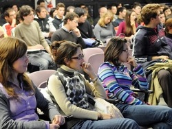 Universit&agrave;, si allarga la rivolta Varese rinvia l’inizio dei corsi