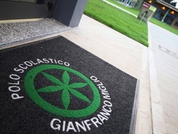 La scuola di Adro cambia nome Da Miglio ai varesini Dandolo
