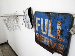 Arte con i materiali della discarica A Varese i Gluts di Rauschenberg