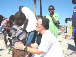 &laquo;Il colera minaccia i bimbi Busto, aiuta Haiti&raquo;