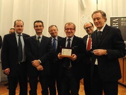 Maroni, premio anti mafia “Dedicato alle forze dell’ordine”