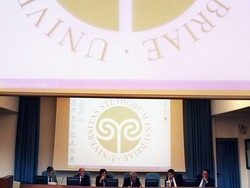 Rom e frontalieri, ci risiamo Il Ticino se la prende con noi