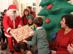 Varese, si accende il Natale Albero, mongolfiere e cinema