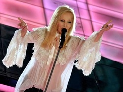 Patty Pravo: “Per Natale andrei a cena con Napolitano”