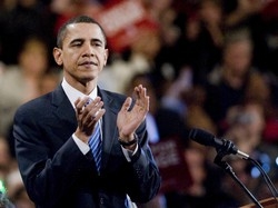 Il governatore delle Hawaii: &laquo;Obama &egrave; nato negli Usa&raquo;