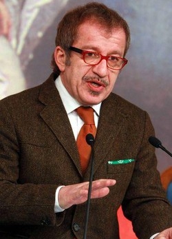 Immigrati; Maroni: Sinistra li aizza, si assumerà responsabilità