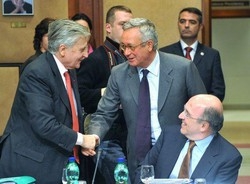 Crisi economia, Trichet e Tremonti: Piu’ trasparenza sui mercati