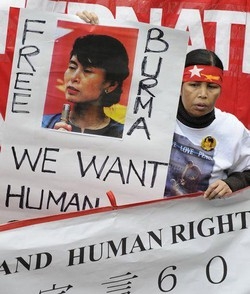 Birmania; Suu Kyi pone condizioni a visita Ban Ki-moon