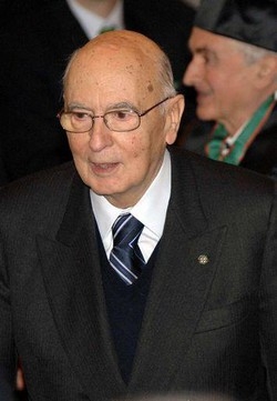 Immigrati; Napolitano: Impegno forte contro xenofobia-violenza