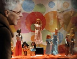 Mattel, crollano le vendite di Barbie, utili -46%