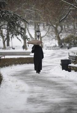 Maltempo;La Gran Bretagna sotto la neve, disagi alla circolazione