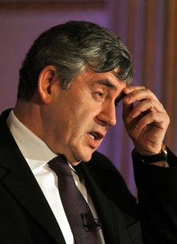 Gb; Spiragli in economia non aiutano il partito laburista