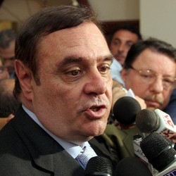 Udeur sigla un’alleanza con il Pdl: Mastella candidato a Europee