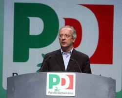 Pd; Veltroni: Lascio con serenita’, senza sbattere la porta