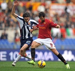 Calcio; Serie A: Roma-Siena, Spalletti convoca Totti e Vucinic