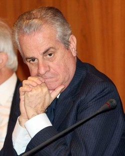Energia; Scajola: oggi in Iraq per firmare accordi petrolio