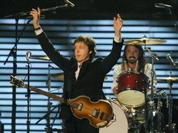 Paul McCartney e Ringo Starr di nuovo insieme per beneficenza?