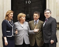 Crisi;Brown e Merkel ottimisti su vigilanza,anche su hedge fund