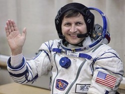 Spazio, Decollata la soyuz con a bordo turista spaziale Simonyi